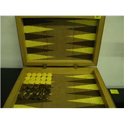 OLD WOOD BACKGAMMON GAME