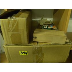 BOX OF WOODEN TRAIN SET PIECES