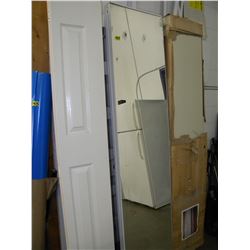 3 ASSORTED BI-FOLD DOORS