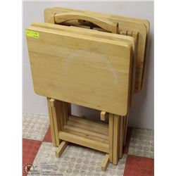 LIGHT WOOD SET OF 4 TV TABLES WITH STAND