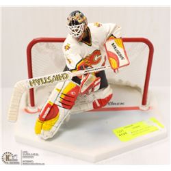 2002 NHL MCFARLAND ROMAN TUREK GOALIE FIGURINE