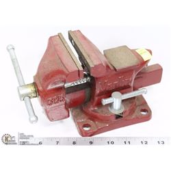 PIVOTING TABLE MOUNTING VICE