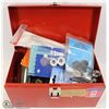 Image 1 : TOOLBOX WITH CONTENTS
