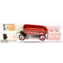BOX OF VINTAGE  CHILDRENS TOYS INCL WAGON, KITCHEN