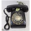 Image 1 : VINTAGE ROTARY TELEPHONE
