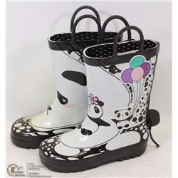 WEATHERSPIRITS KIDS SIZE 9 SHOES