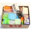 Image 1 : BOX OF ASSORTED FOOD STORAGE AND BAKING TINS