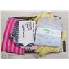 Image 1 : FLAT OF BABY ITEMS, 2 SWADDLE, 2 CRIB COVERS,