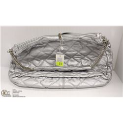 PICABO QUILTED SILVER PURSE