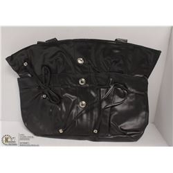 BLACK PURSE