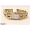 Image 1 : 95) AVIVA LADIES WATCH