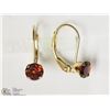 Image 2 : 14KT YELLOW GOLD GARNET EARRINGS