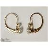 Image 2 : 10KT YELLOW GOLD CUBIC ZIRCONIA EARRINGS