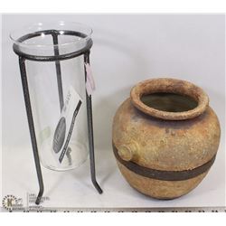 2 SHOWHOME DECORATIVE VASES