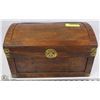Image 1 : ANTIQUE CHERRY COLORED CHEST