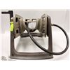 Image 1 : WALL MOUNT HOSE REEL