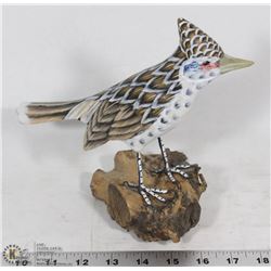 HANDCARVED AND PAINTED WOOD WOODPECKER