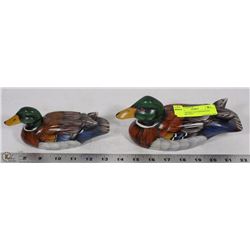 SET OF HANDCARVED/PAINTED DUCK DECOYS