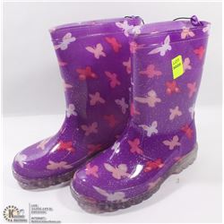 PAIR OF "GIRLS" LITE UP RUBBER BOOTS SIZE 10