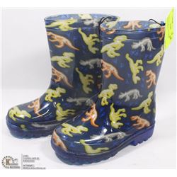 PAIR OF "BOYS" LITE UP RUBBER BOOTS SIZE 8
