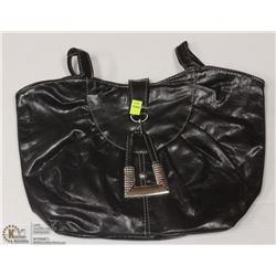 BLACK PURSE