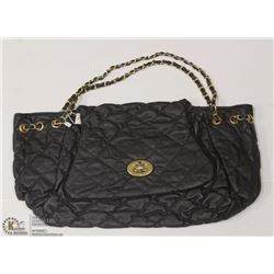 PICABO BLACK PURSE