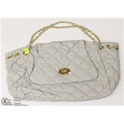 PICABO GREY PURSE