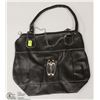 Image 1 : BLACK PURSE
