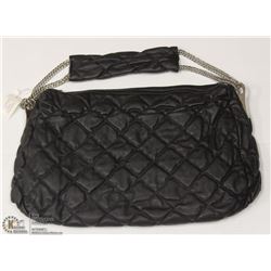 PICABO BLACK PURSE