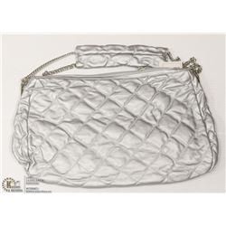 PICABO SILVER PURSE