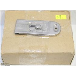CASE OF PAINT SCRAPERS