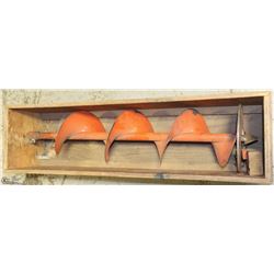 WOOD BOX W/8 INCH POST-HOLE AUGER