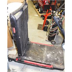 RUBBERMAID COMMERCIAL CONVERTIBLE