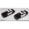 Image 1 : FLAT OF TWO 1:24 SCALE DIE CAST POLICE CARS