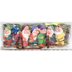 VINTAGE WALT DISNEY SEVEN DWARFS FIGURES