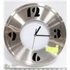Image 1 : BRUSHED STAINLESS CLOCK  13" DIAMETER