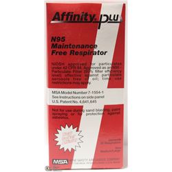 BOX W/ 20 RESPIRAOR MASKS SIZE MEDIUM - LARGE