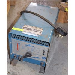 MILLER THUNDERBOLT 225 WELDER