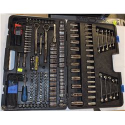 MASTERCRAFT 233PC SOCKET SET