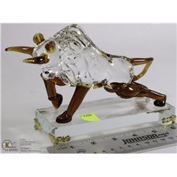CRYSTAL TWO TONED BULL 5" X 8"