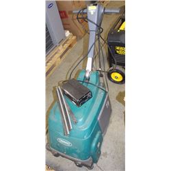 TENNANT FLOOR CLEANING MACHINE PUSH ALONG
