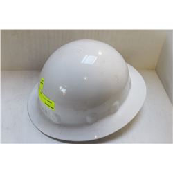 SINGLE WHITE FOREMAN'S HARDHAT