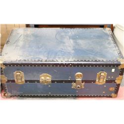 VINTAGE MCBRINE TRAVEL TRUNK