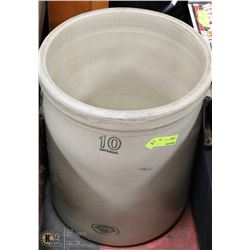 MEDALTA 10 GALLON CROCK