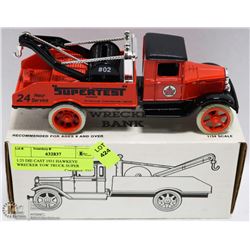 1:25 DIE CAST 1931 HAWKEYE WRECKER TOW TRUCK SUPER