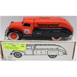 1:25 DIE CAST 1939 AIRFLOW TANKER SUPERTEST OIL