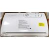 Image 1 : FLAT OF VACUUM FOOD SAVER MACHINE WITH BAGS