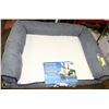 Image 1 : MEDIUM ORTHOPEDIC HIGH DENSITY FOAM PET BED,GREY