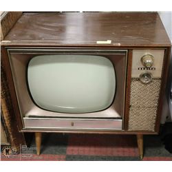 VINTAGE ZENITH BOX TV