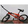 Image 1 : SUPERCYCLE ORANGE INTRUDER 20" BMX